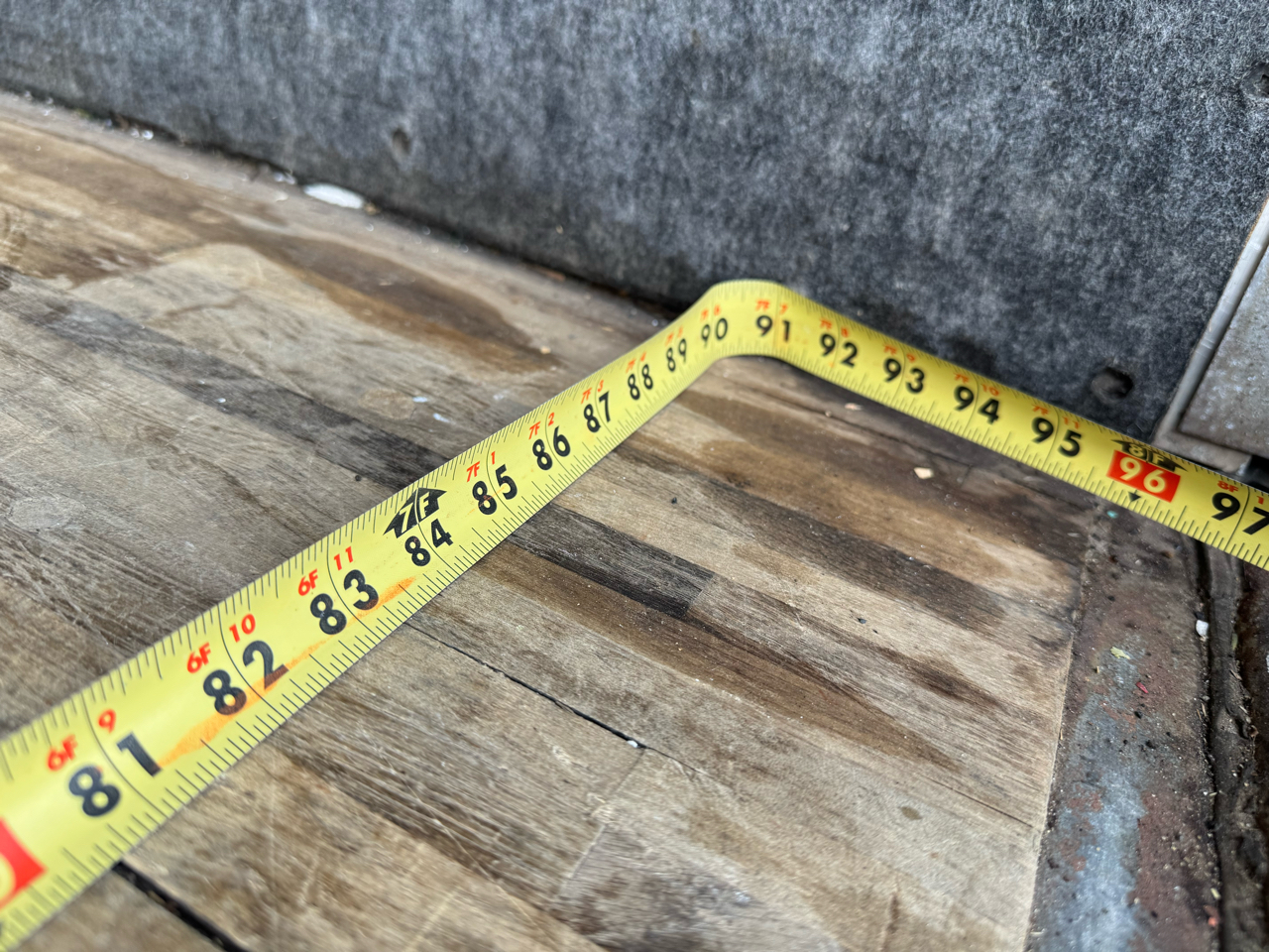 Isuzu Trucks NRR  2018