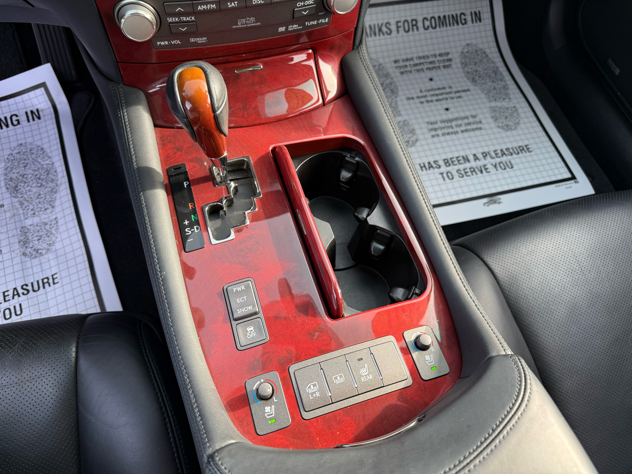 Lexus LS 460 4dr Sdn L AWD 2011