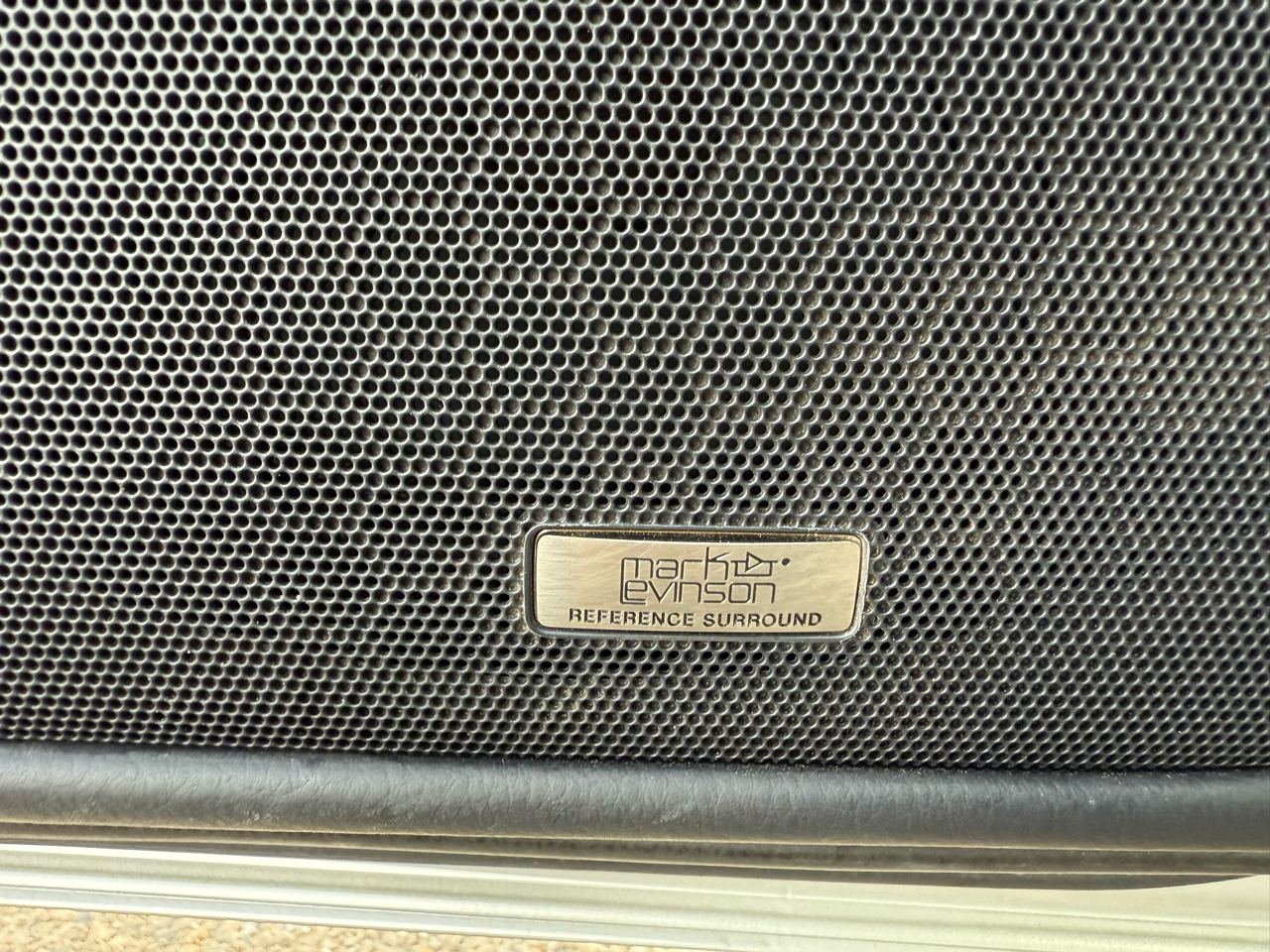 Lexus LS 460 4dr Sdn L AWD 2011