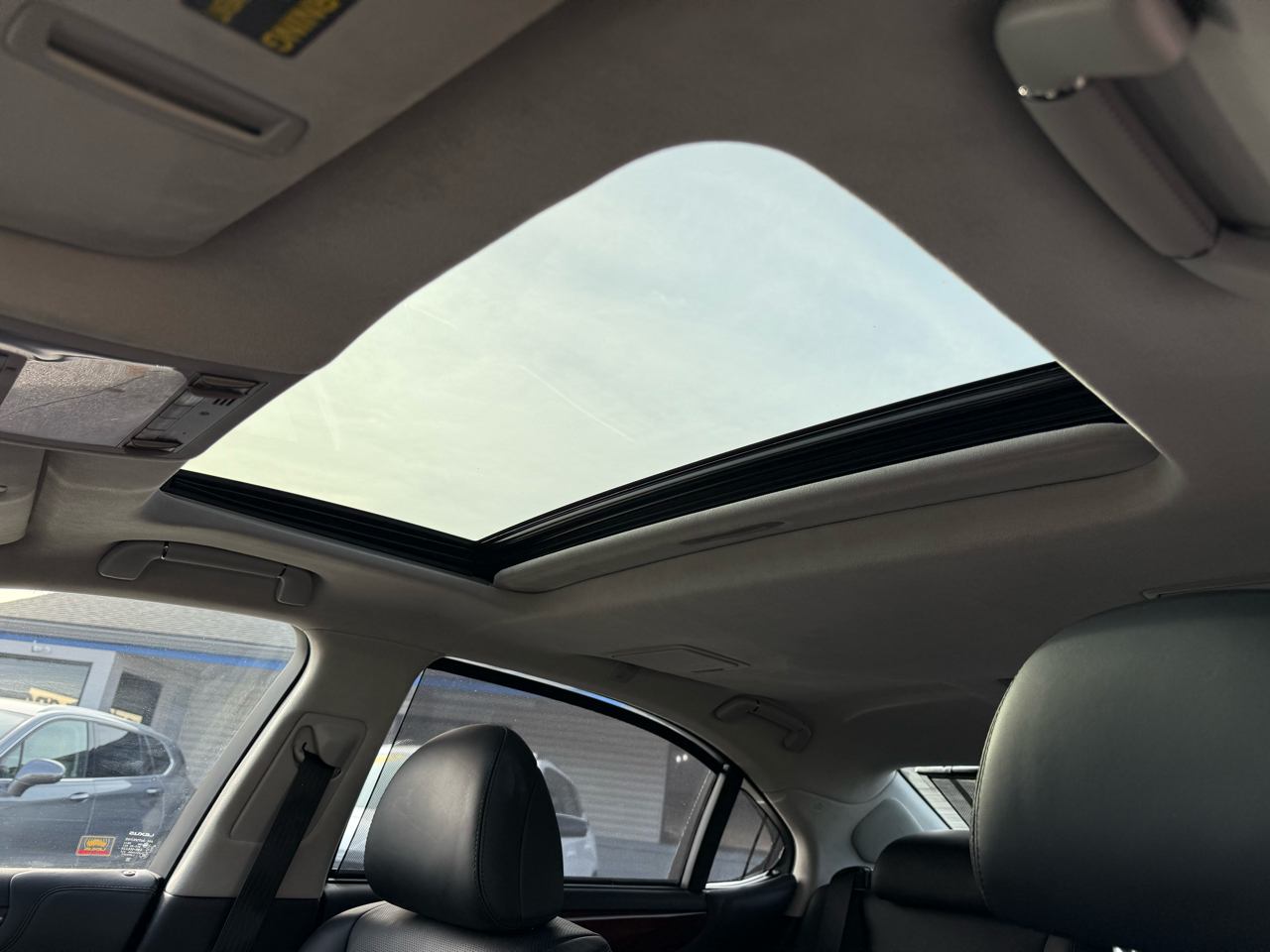 Lexus LS 460 4dr Sdn L AWD 2011