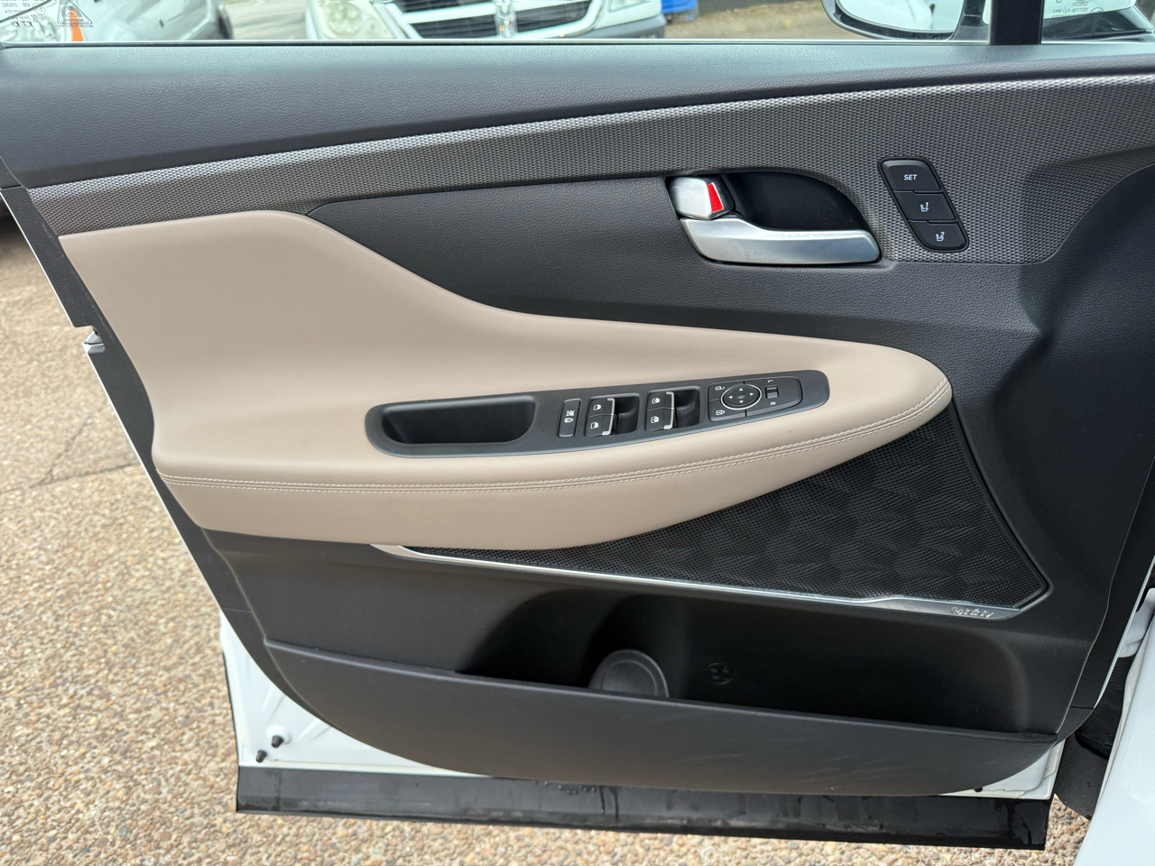 Hyundai Santa Fe Limited 2.4L Auto FWD 2020