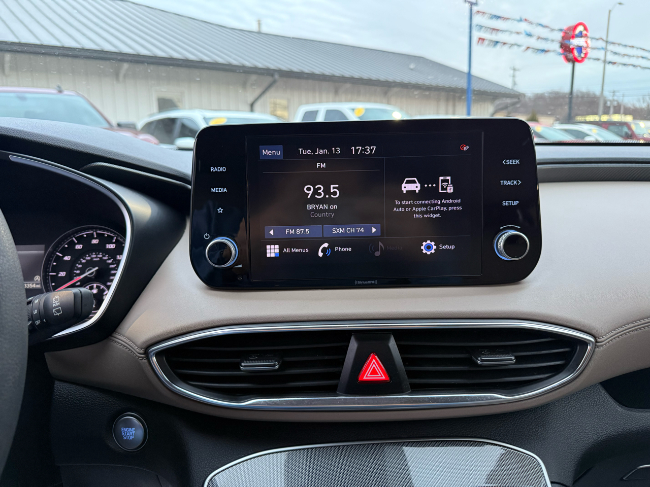 Hyundai Santa Fe SEL FWD 2022