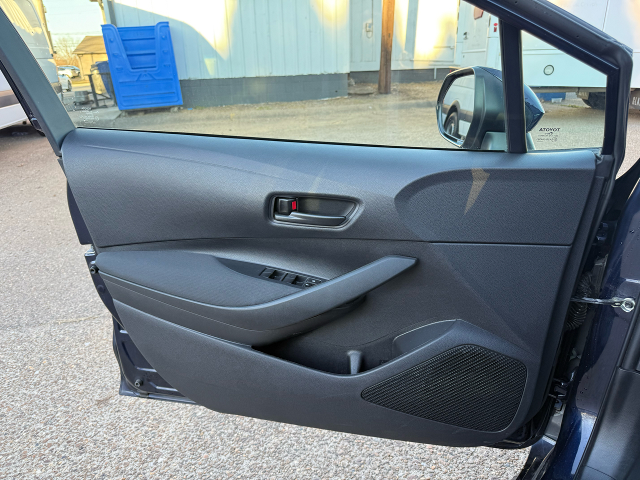 Toyota Corolla LE CVT (Natl) 2022