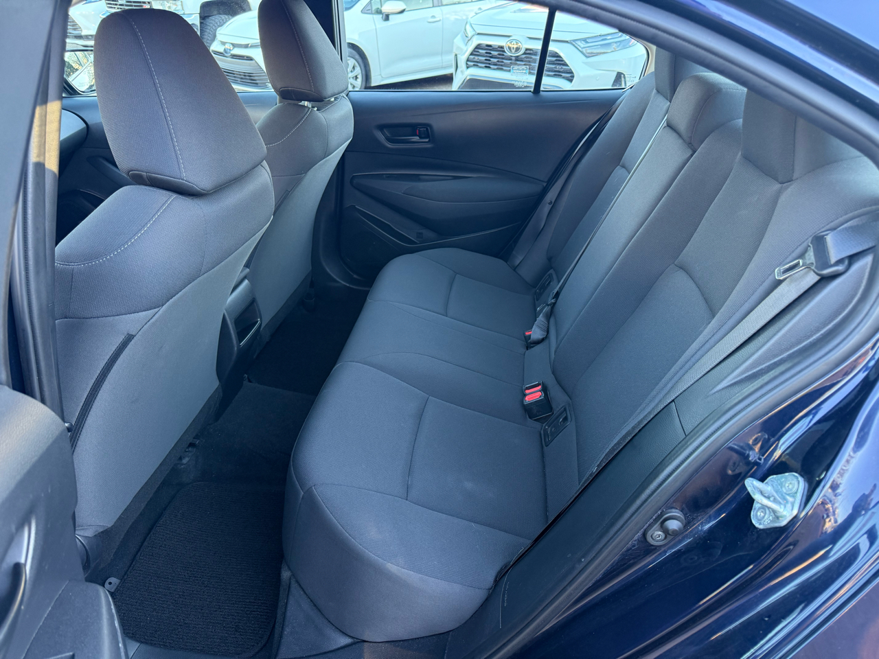 Toyota Corolla LE CVT (Natl) 2022