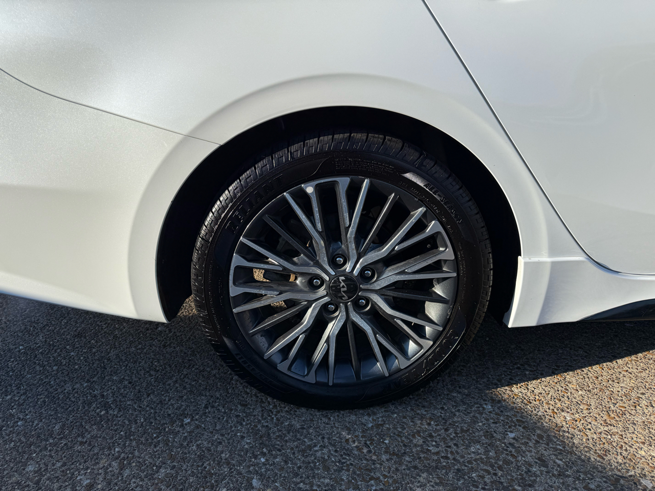 Kia Forte GT-Line IVT 2024