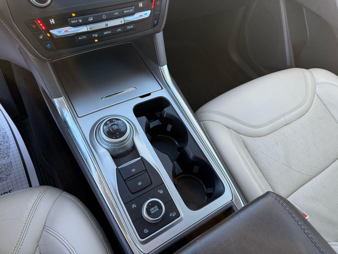 Ford Explorer Platinum 4WD 2020