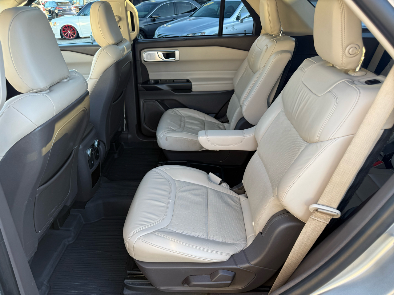 Ford Explorer Platinum 4WD 2020