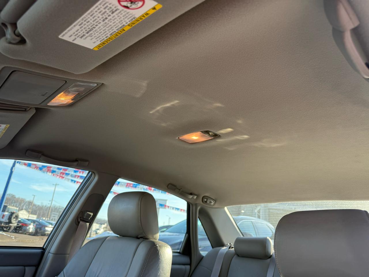 Toyota Avalon 4dr Sdn XLS w/Bucket Seats (Natl) 2001