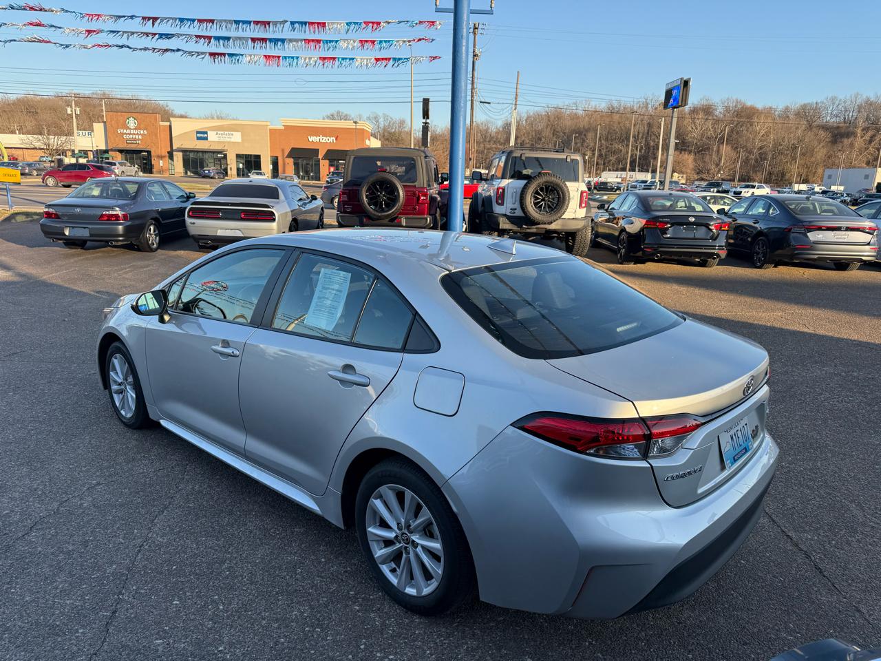 Toyota Corolla LE CVT (Natl) 2024