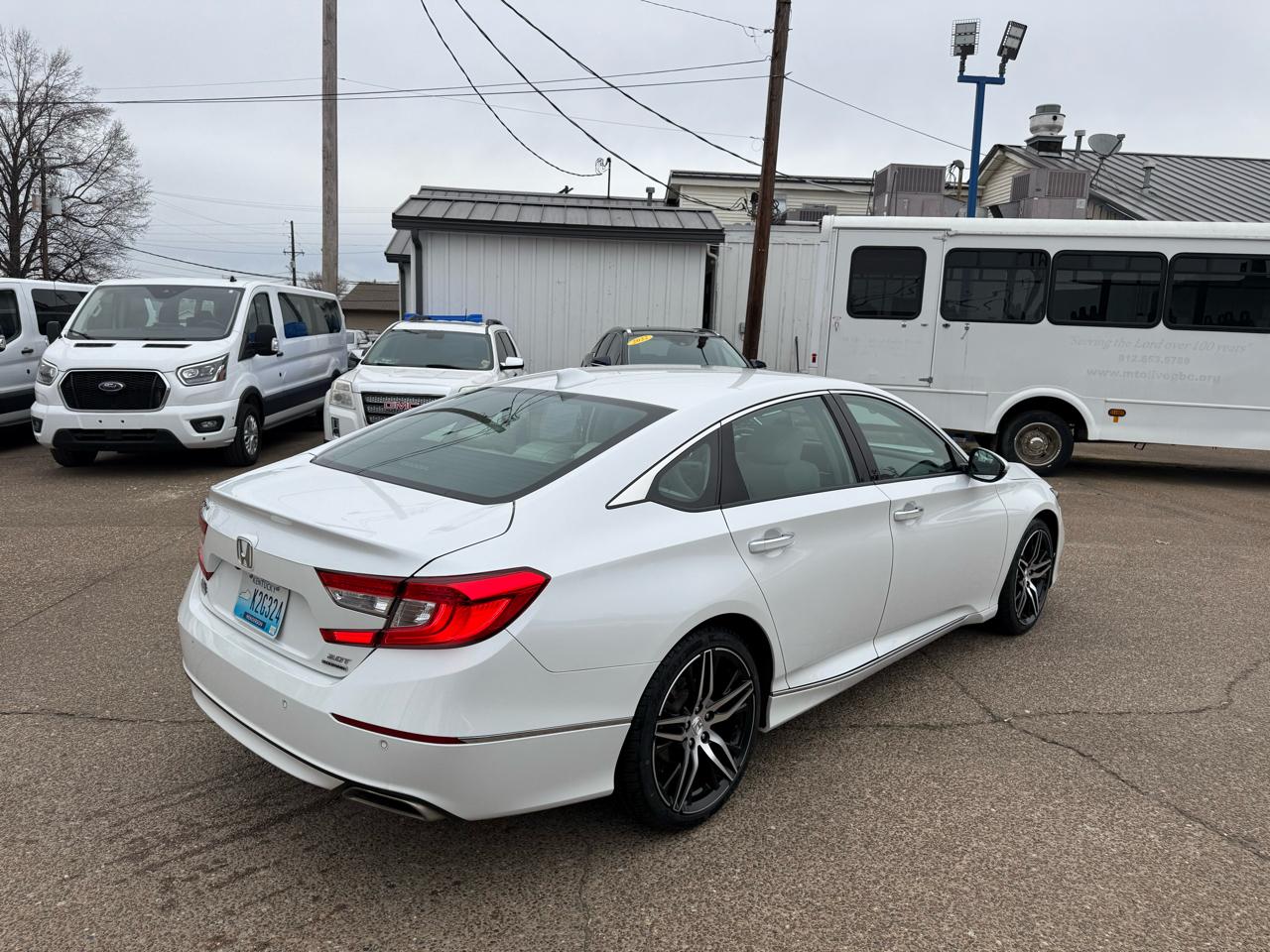 Honda Accord Sedan Touring 2.0T Auto 2021