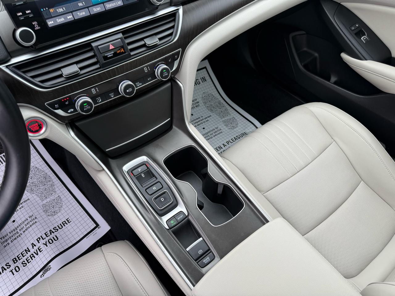 Honda Accord Sedan Touring 2.0T Auto 2021