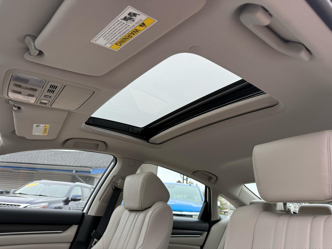 Honda Accord Sedan Touring 2.0T Auto 2021