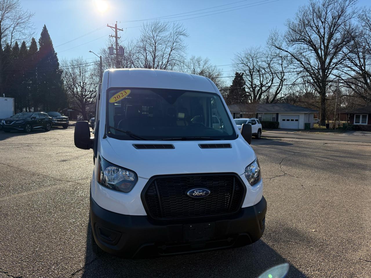 Ford Transit Passenger Wagon T-350 148" Med Roof XLT RWD 2023