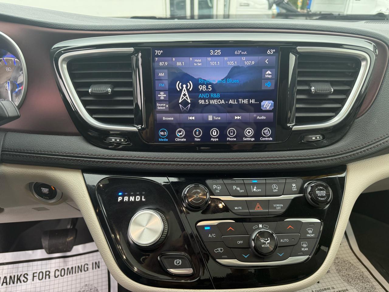 Chrysler Pacifica Limited FWD 2020