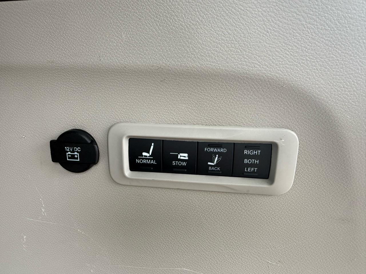 Chrysler Pacifica Limited FWD 2020