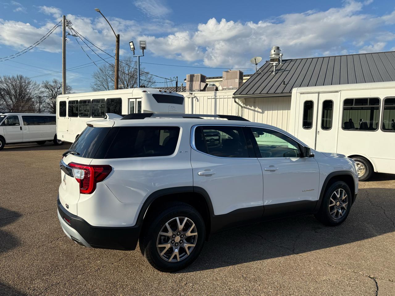GMC Acadia FWD 4dr SLT 2020