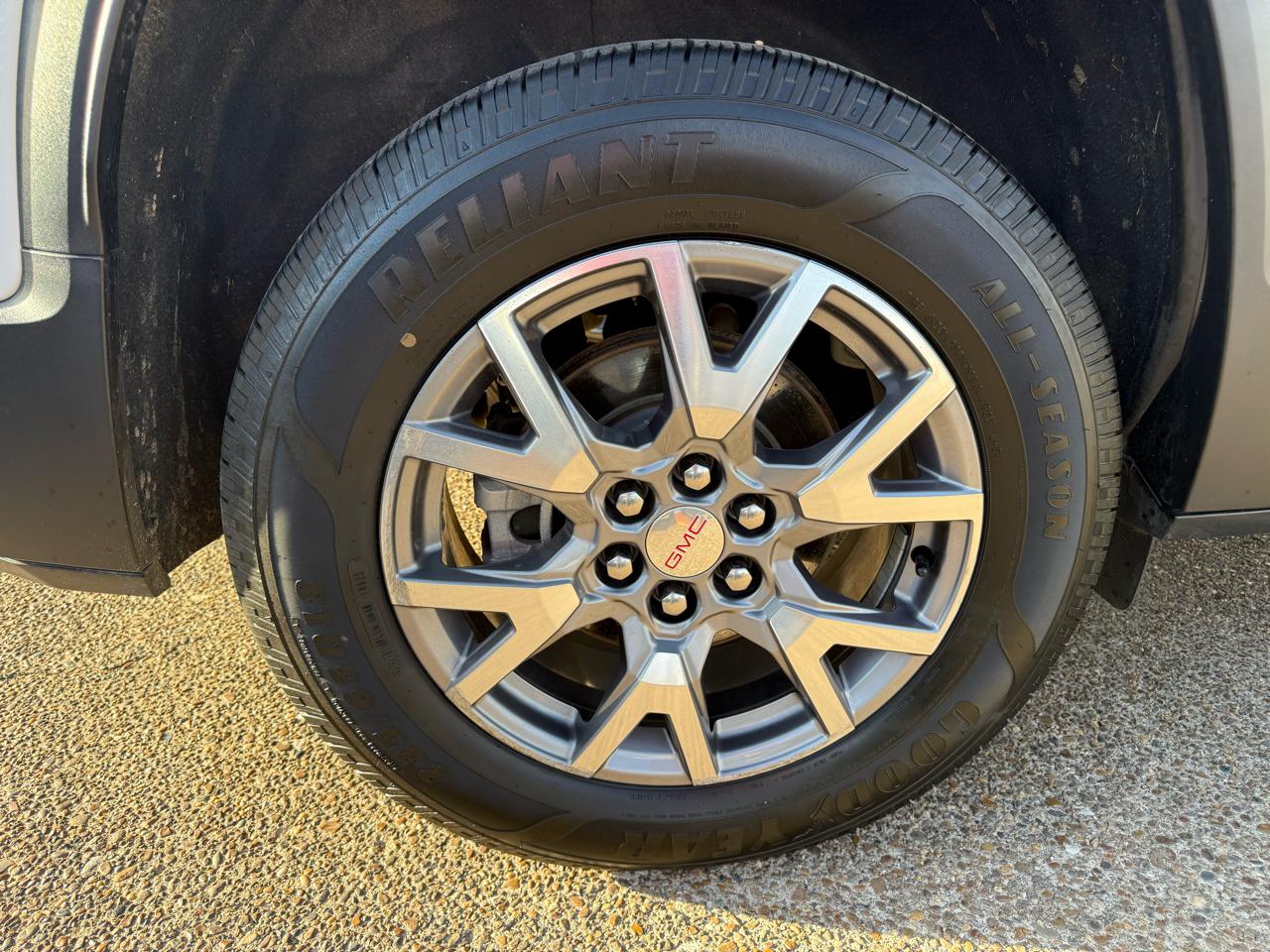 GMC Acadia FWD 4dr SLT 2020