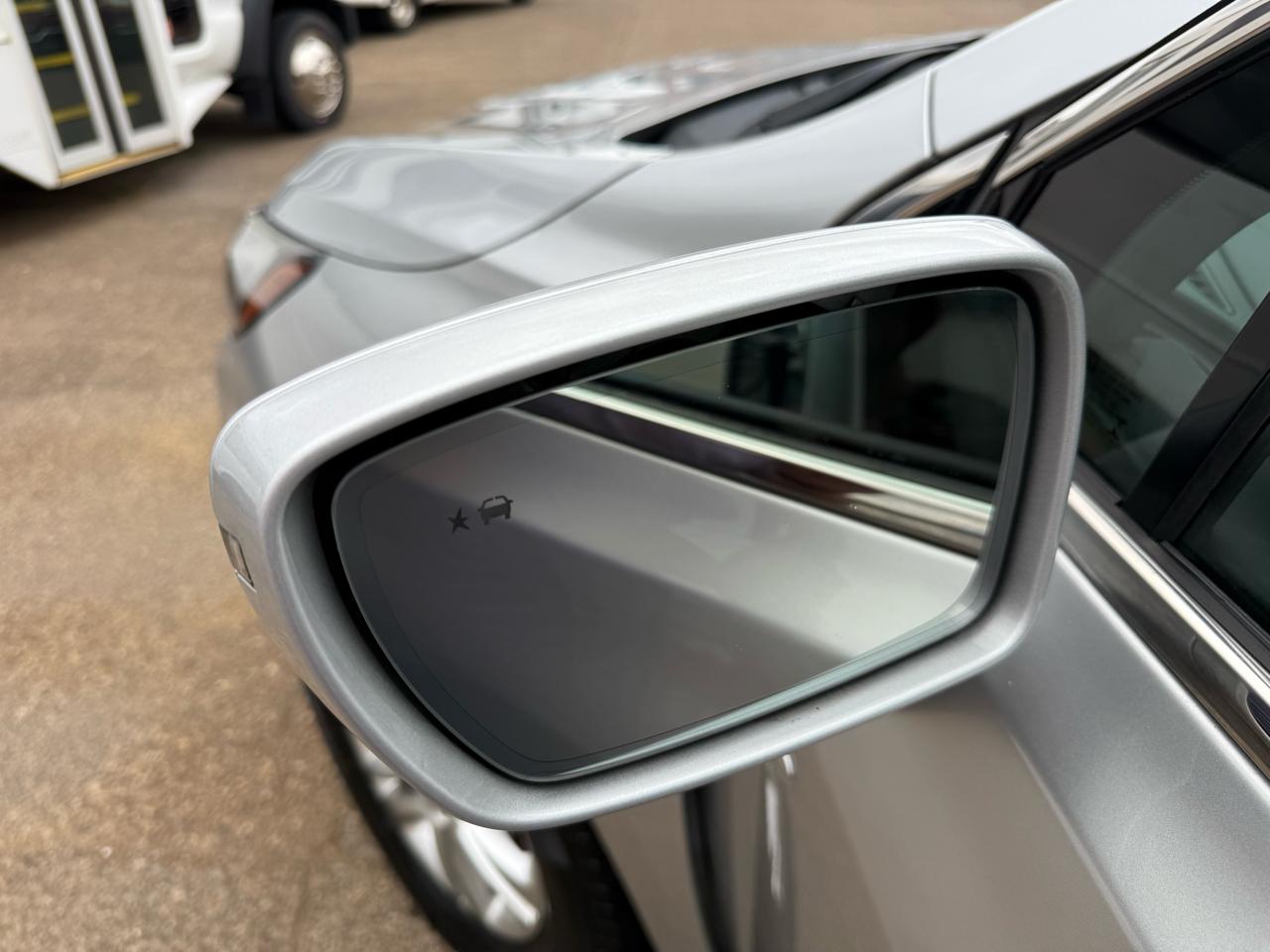 Buick Enclave FWD 4dr Premium 2019