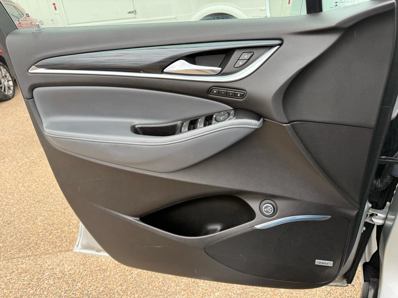 Buick Enclave FWD 4dr Premium 2019