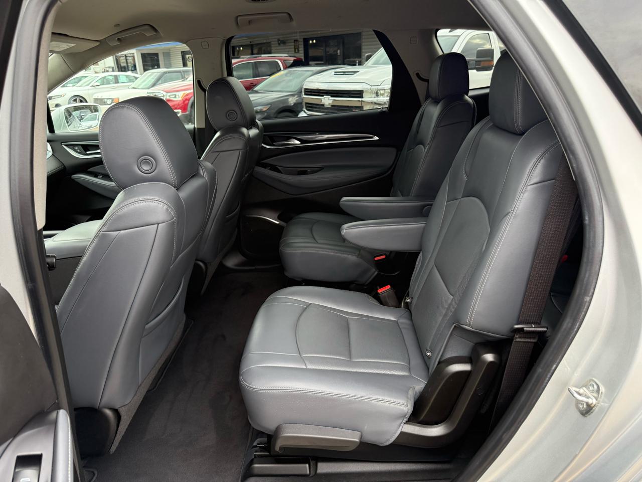 Buick Enclave FWD 4dr Premium 2019