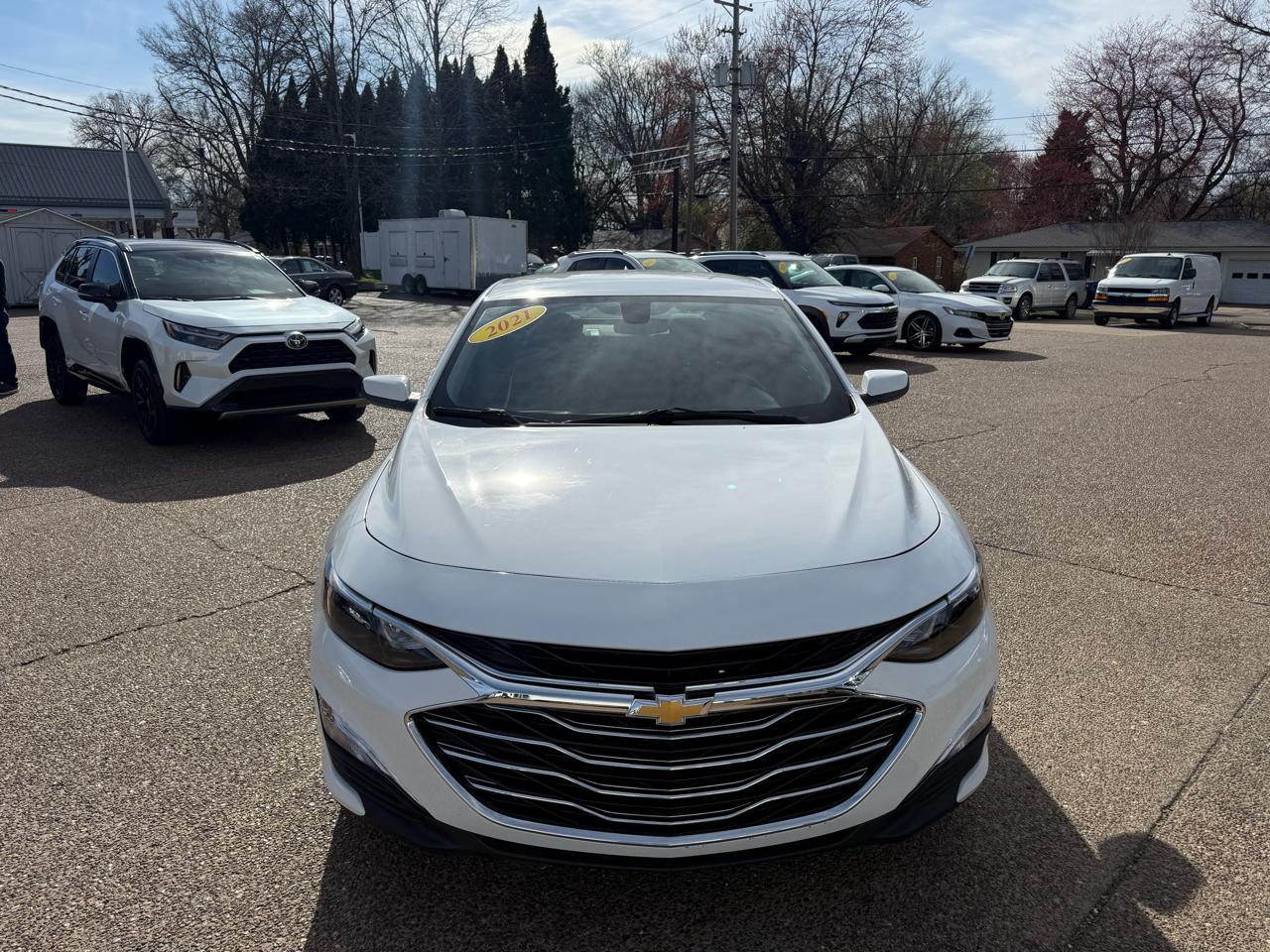 Chevrolet Malibu 4dr Sdn LS w/1LS 2021