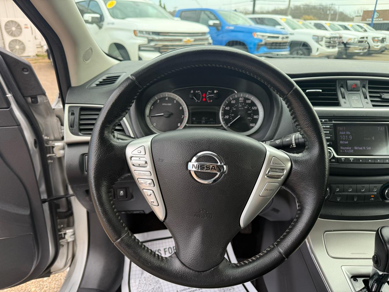 Nissan Sentra 4dr Sdn I4 CVT SV 2015
