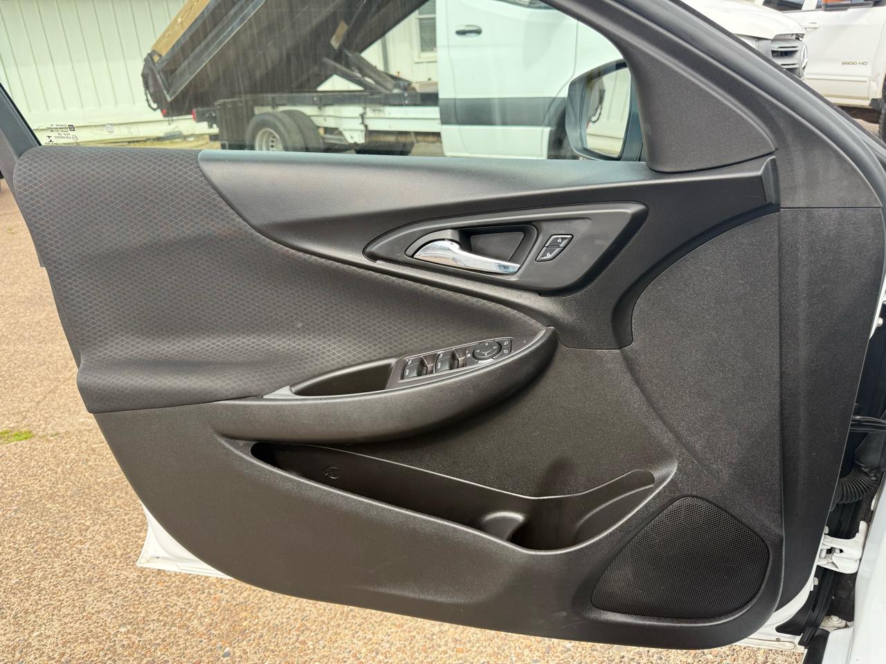 Chevrolet Malibu 4dr Sdn LS w/1LS 2017