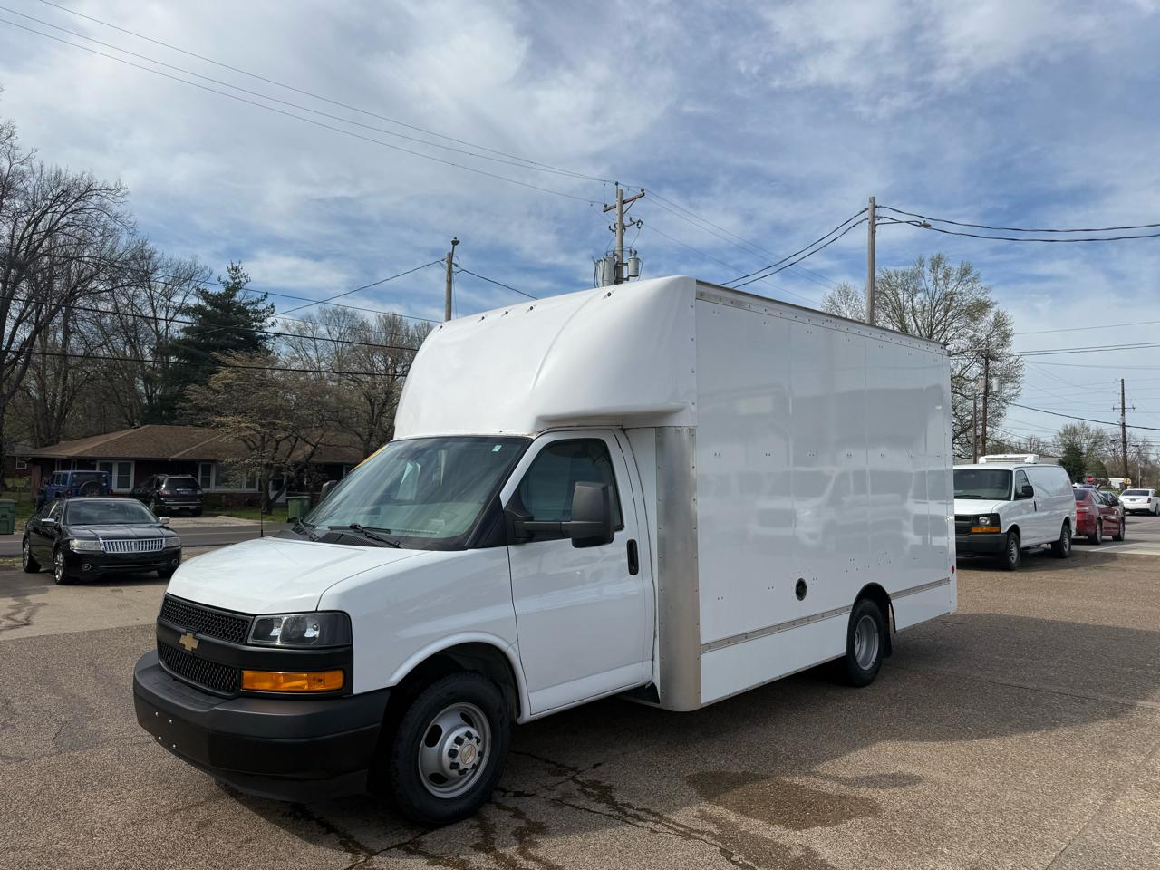 Chevrolet Express Commercial Cutaway 3500 Van 159" 2021