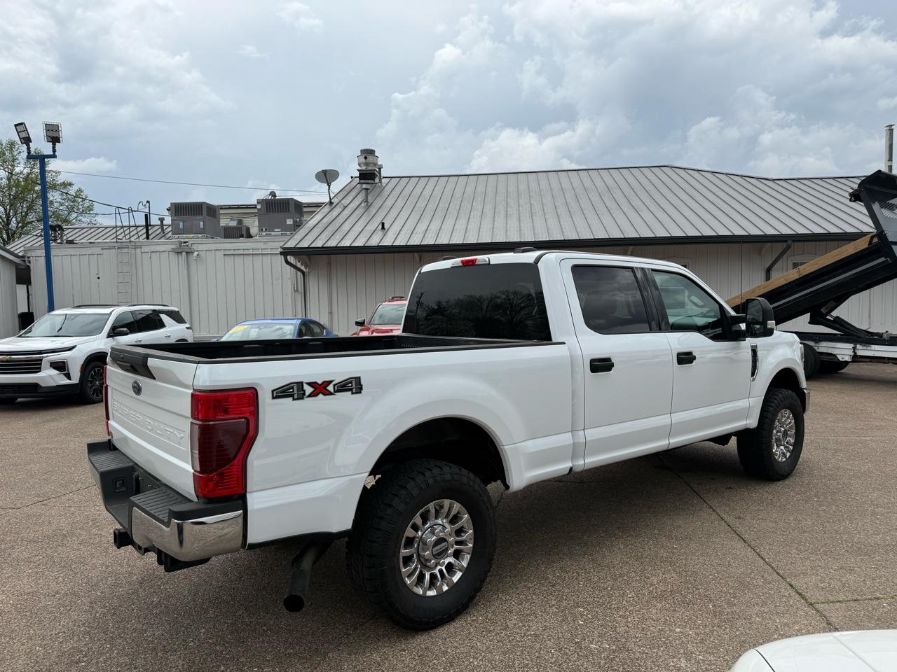Ford Super Duty F-250 SRW 4WD Crew Cab 156" XLT 2022