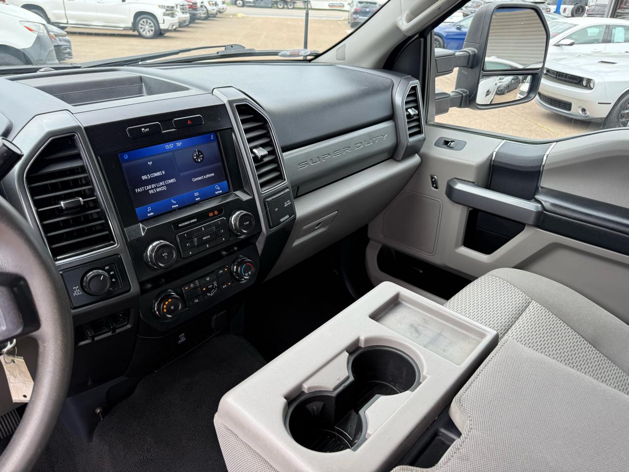 Ford Super Duty F-250 SRW 4WD Crew Cab 156" XLT 2022