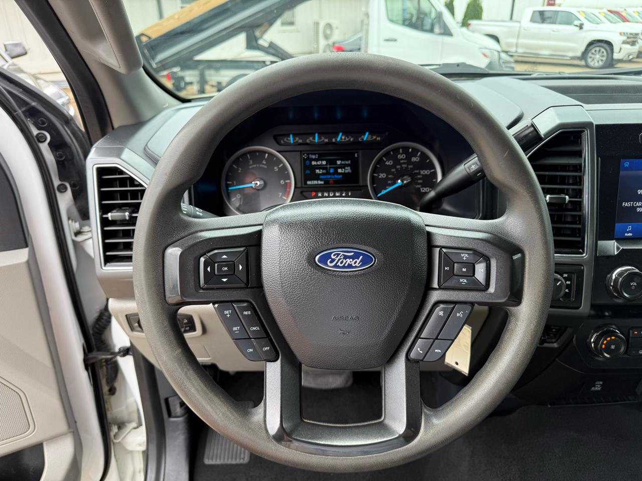 Ford Super Duty F-250 SRW 4WD Crew Cab 156" XLT 2022