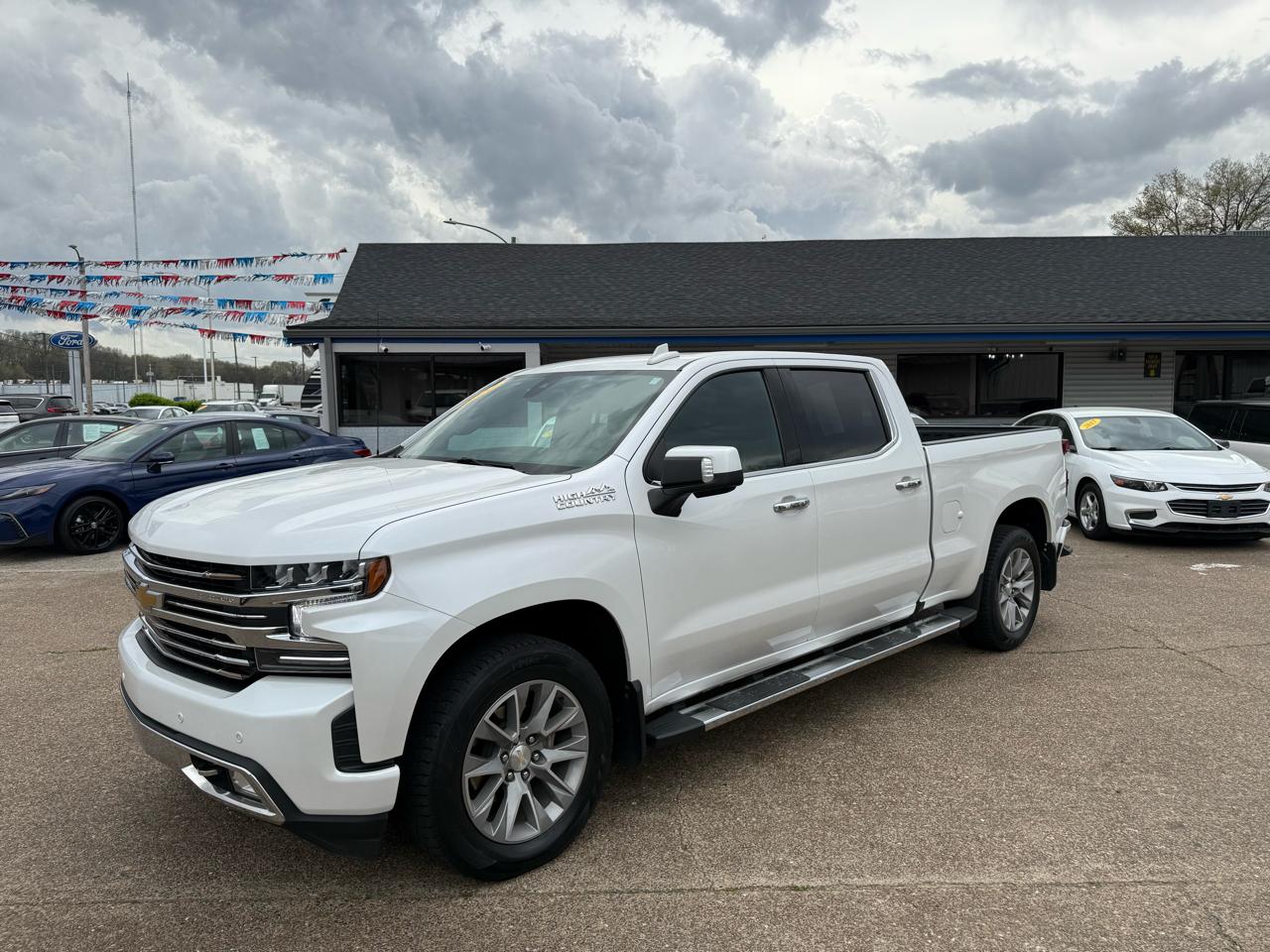 Chevrolet Silverado 1500 LTD 4WD Crew Cab 157" High Country 2022