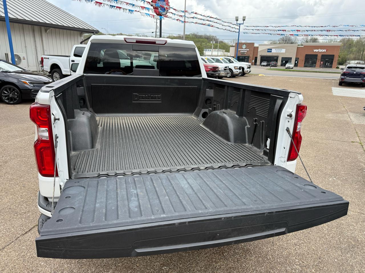 Chevrolet Silverado 1500 LTD 4WD Crew Cab 157" High Country 2022