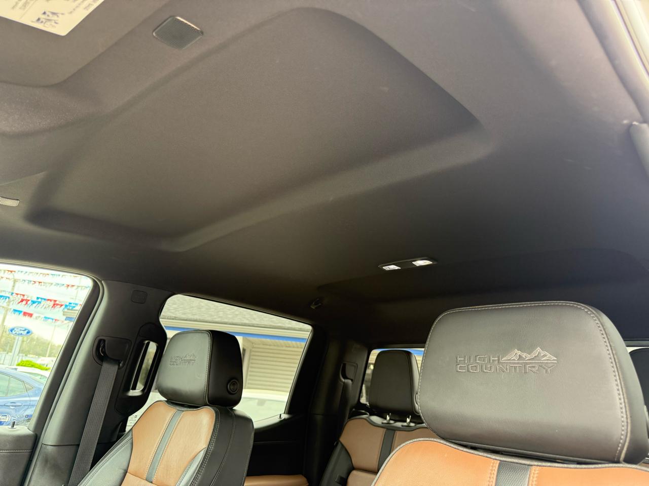 Chevrolet Silverado 1500 LTD 4WD Crew Cab 157" High Country 2022