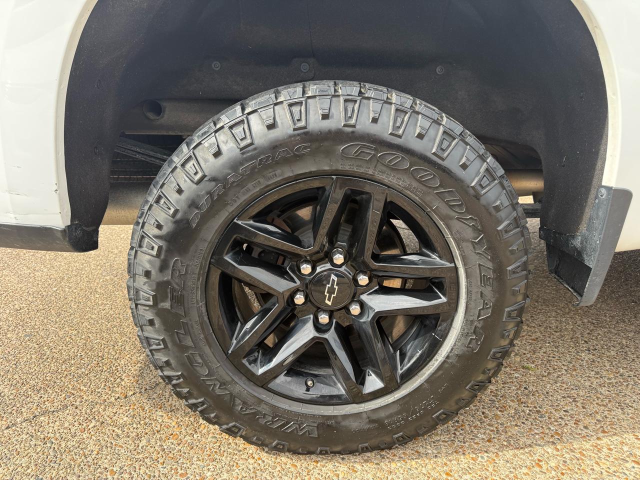 Chevrolet Silverado 1500 4WD Crew Cab 147" LT Trail Boss 2021