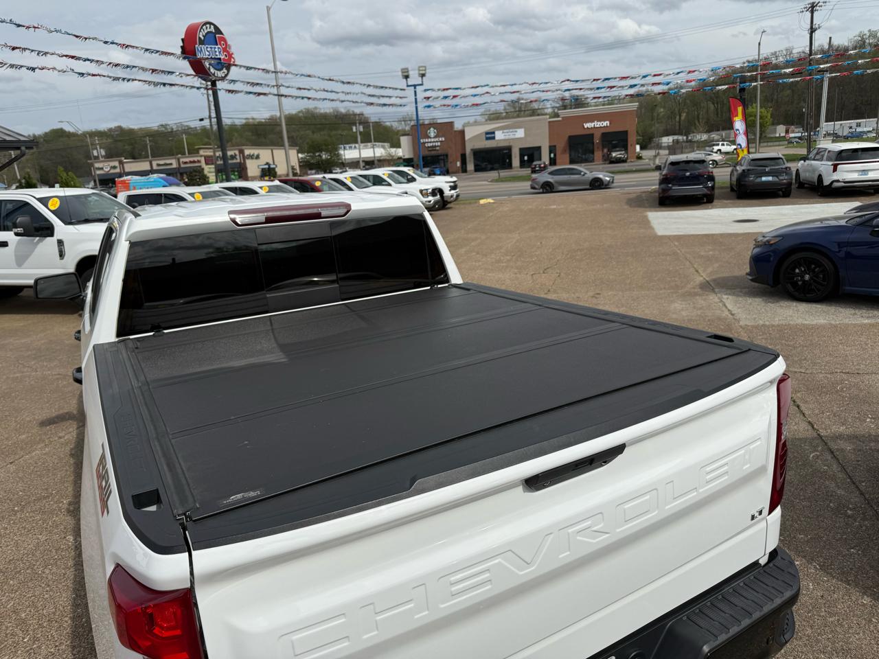 Chevrolet Silverado 1500 4WD Crew Cab 147" LT Trail Boss 2021