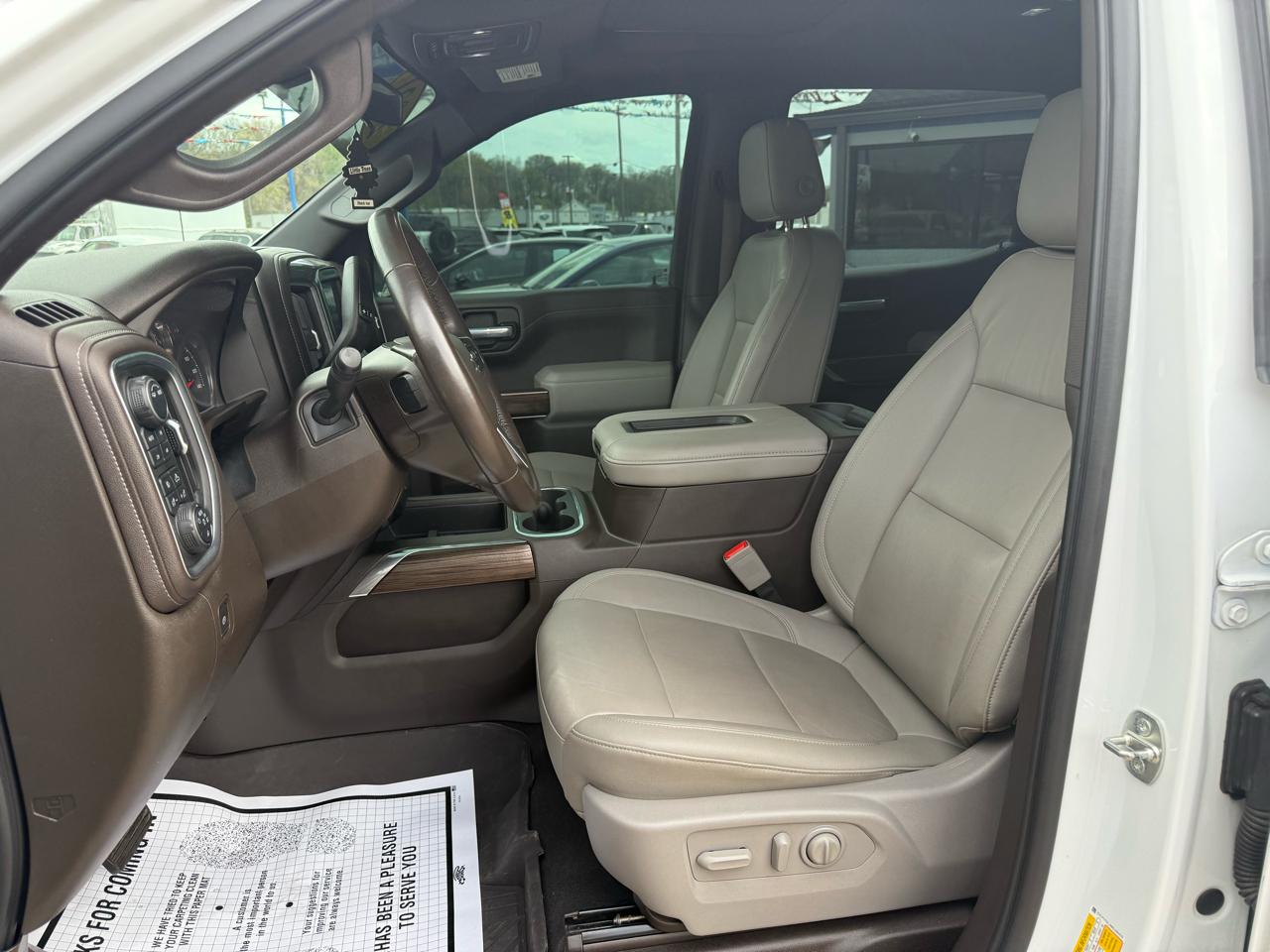 Chevrolet Silverado 1500 4WD Crew Cab 147" LT Trail Boss 2021