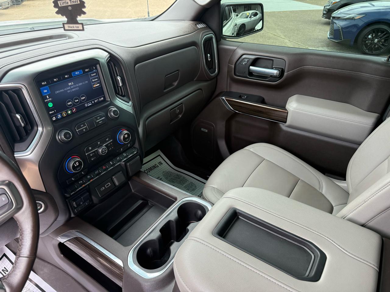 Chevrolet Silverado 1500 4WD Crew Cab 147" LT Trail Boss 2021