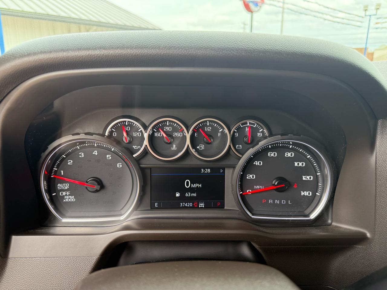 Chevrolet Silverado 1500 4WD Crew Cab 147" LT Trail Boss 2021