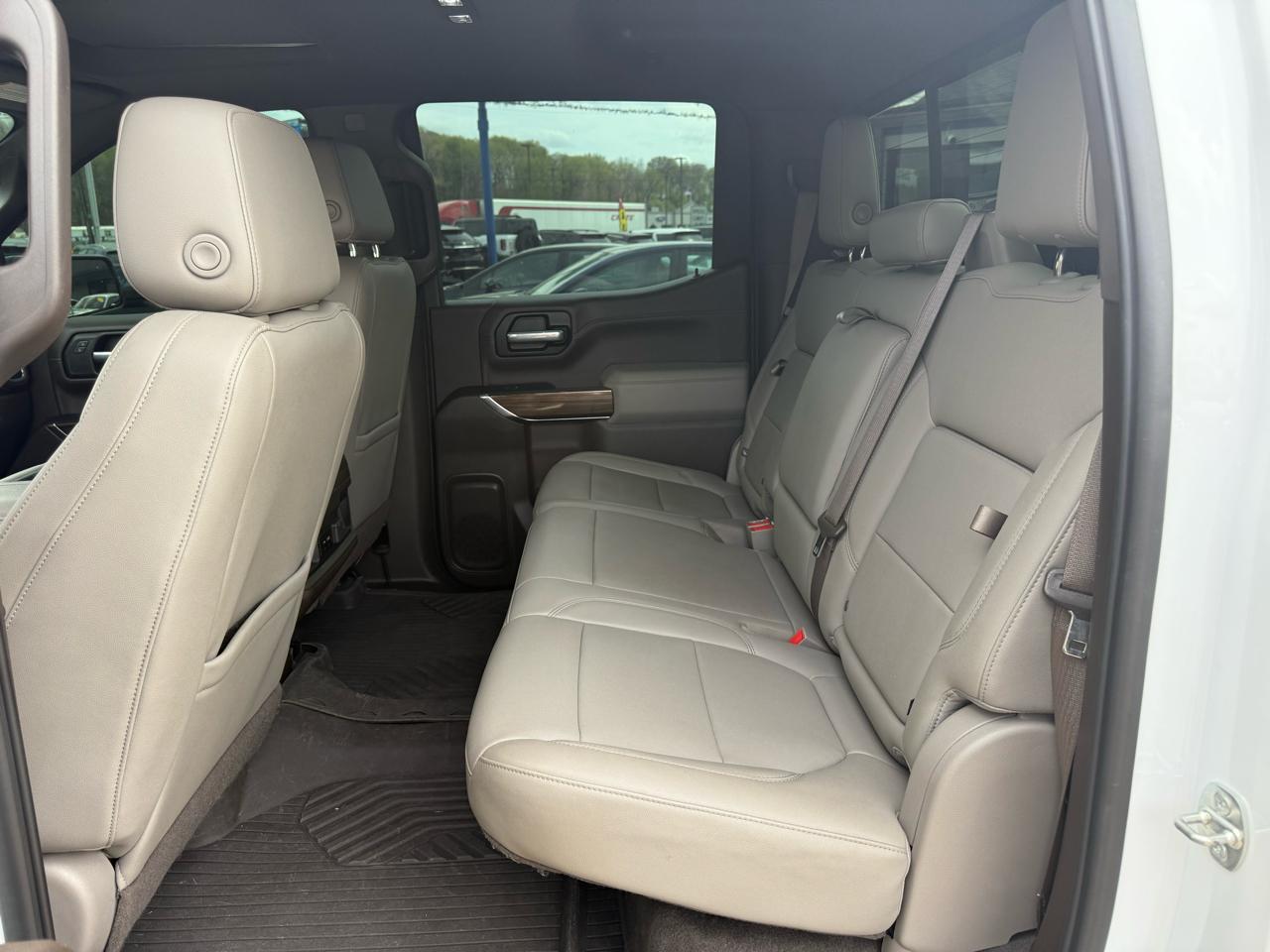 Chevrolet Silverado 1500 4WD Crew Cab 147" LT Trail Boss 2021