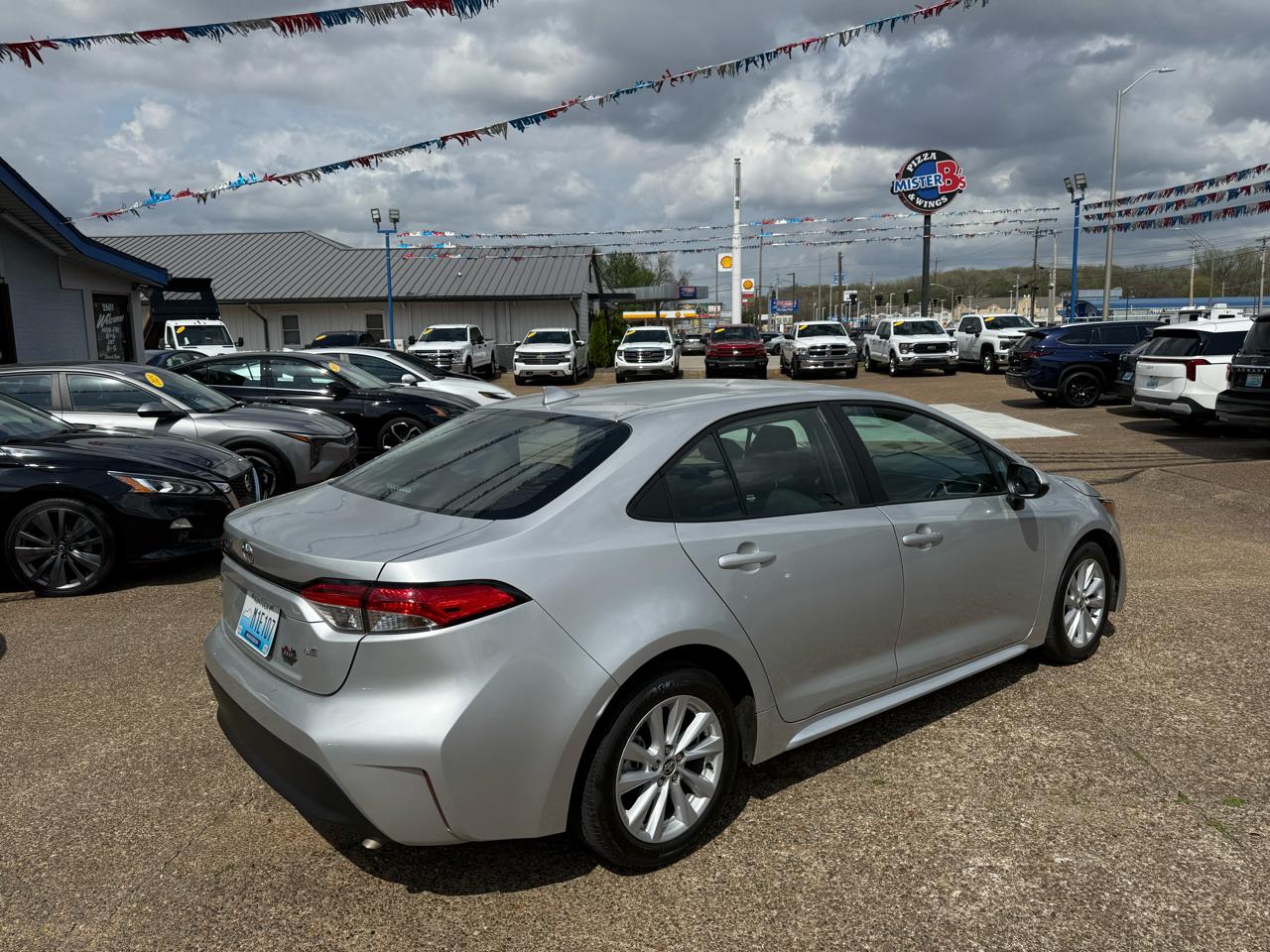 Toyota Corolla LE CVT (Natl) 2024
