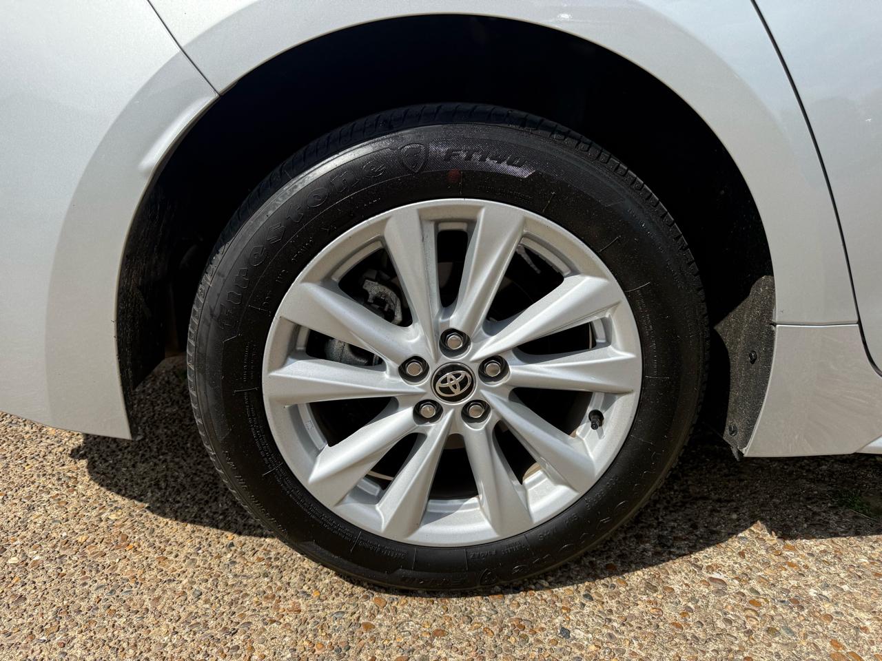 Toyota Corolla LE CVT (Natl) 2024