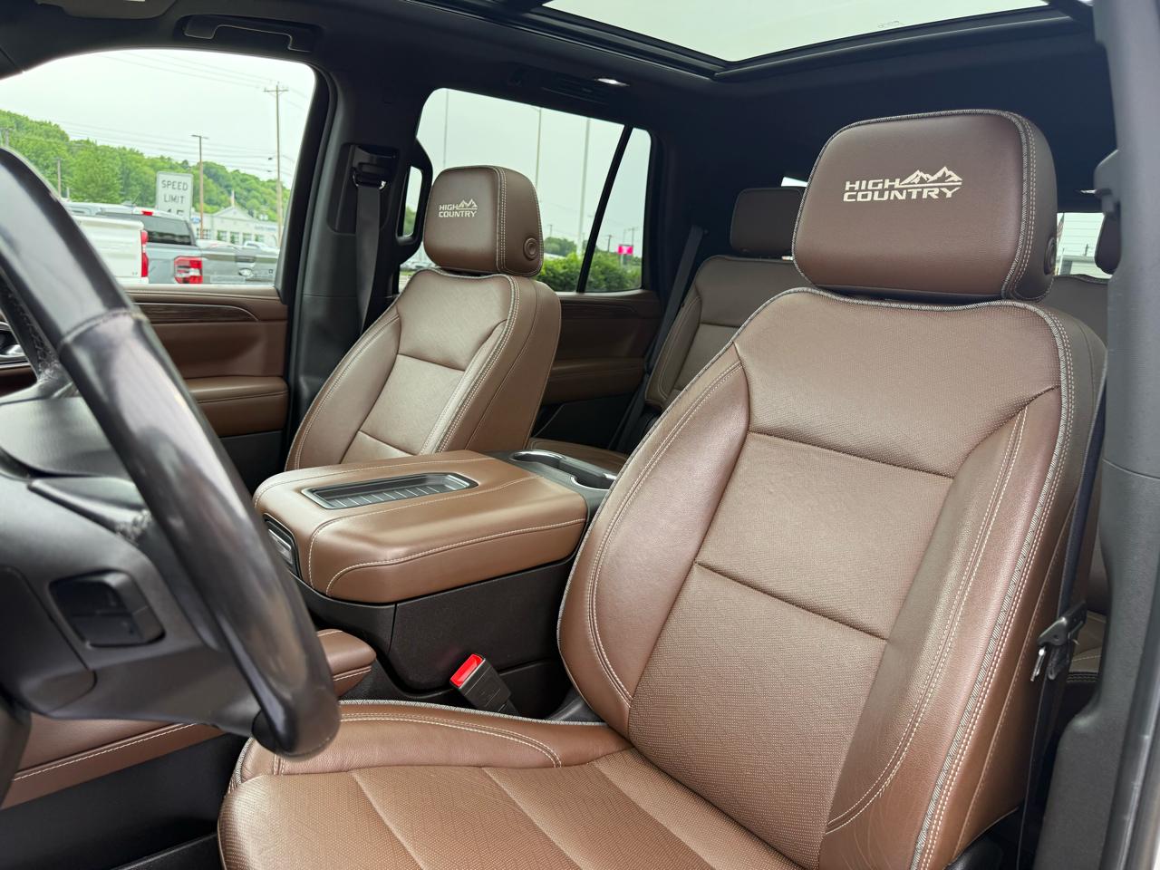 Chevrolet Tahoe 4WD 4dr High Country 2022