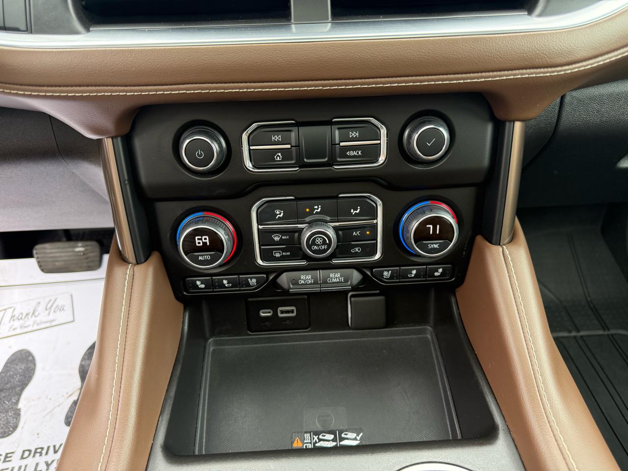 Chevrolet Tahoe 4WD 4dr High Country 2022