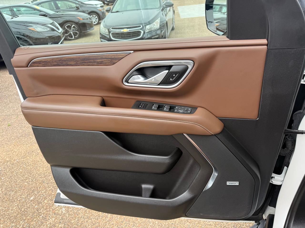 Chevrolet Tahoe 4WD 4dr High Country 2022