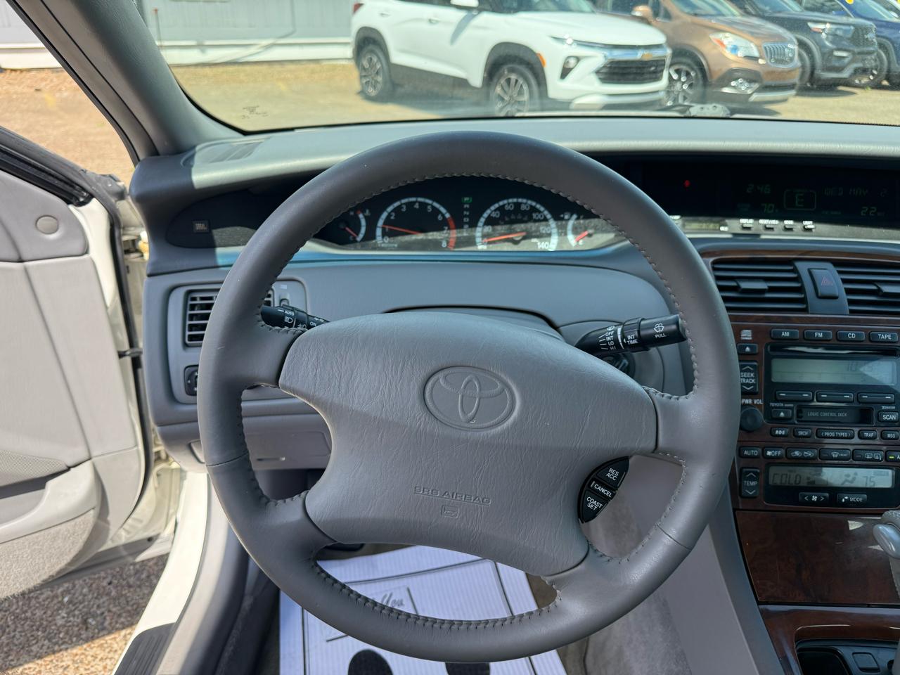 Toyota Avalon 4dr Sdn XLS w/Bucket Seats (Natl) 2001