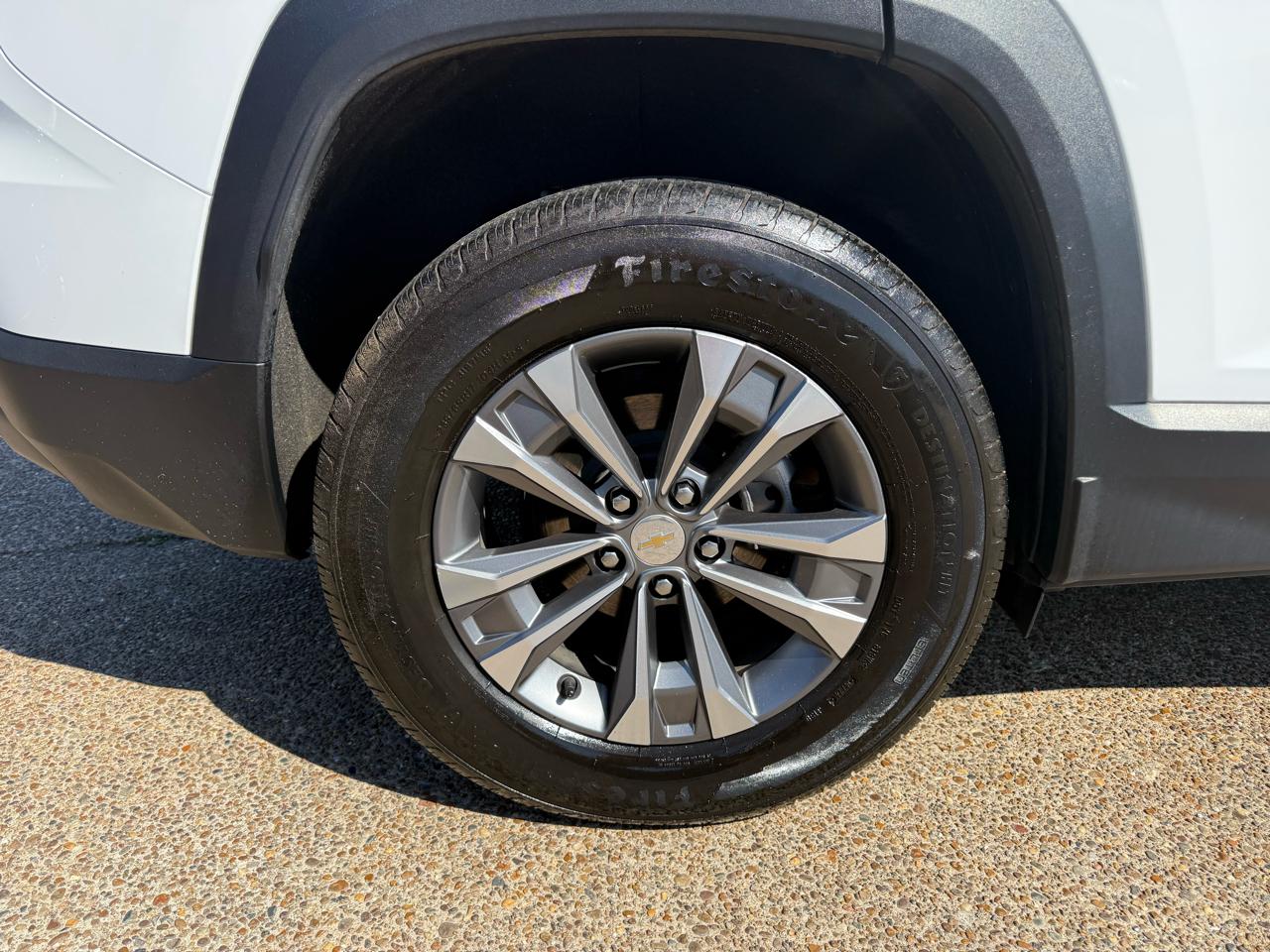 Chevrolet Equinox FWD 4dr LT w/1LT 2025
