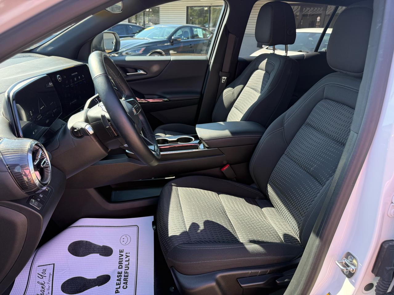 Chevrolet Equinox FWD 4dr LT w/1LT 2025