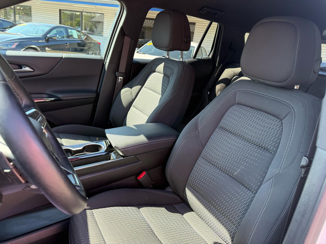 Chevrolet Equinox FWD 4dr LT w/1LT 2025