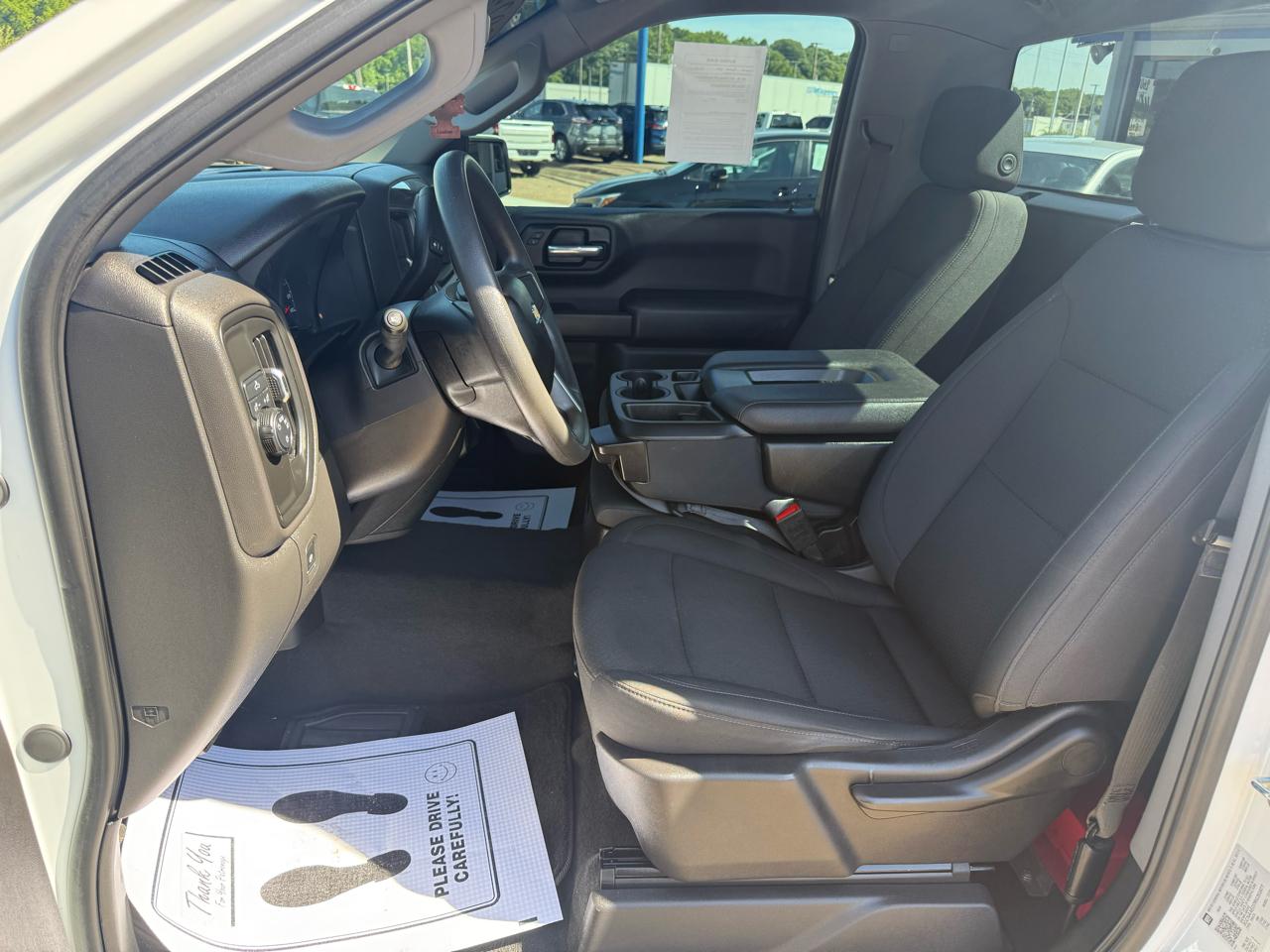 Chevrolet Silverado 1500 2WD Reg Cab 140" Work Truck 2024
